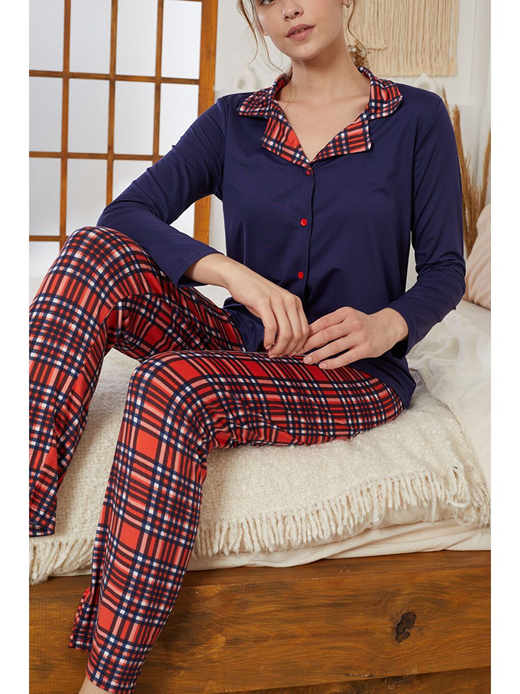 Lacivert Ekose Desenli Gömlek Yaka Düğmeli Milan Örme Pijama Takım25224004