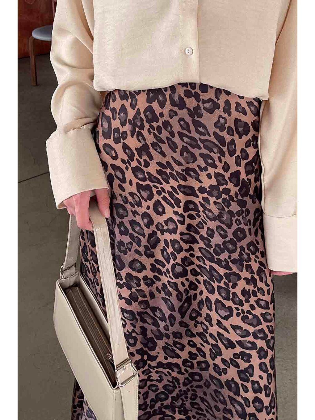 Saten Pamuklu Leopar Etek Acı Kahverengi-3