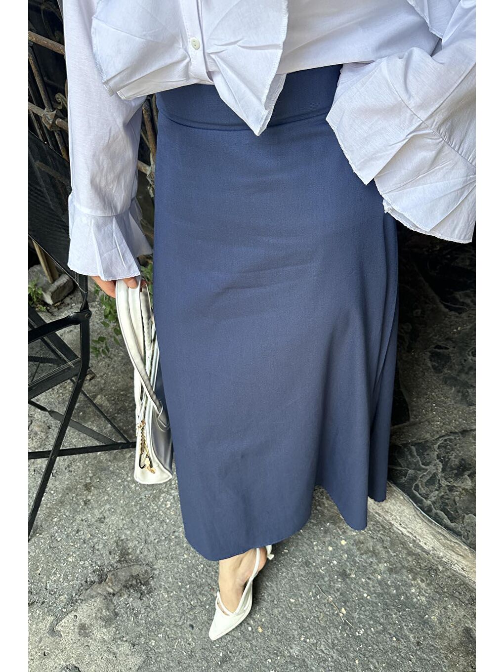 Kemer Detaylı Kloş Etek Açık Mavi-2