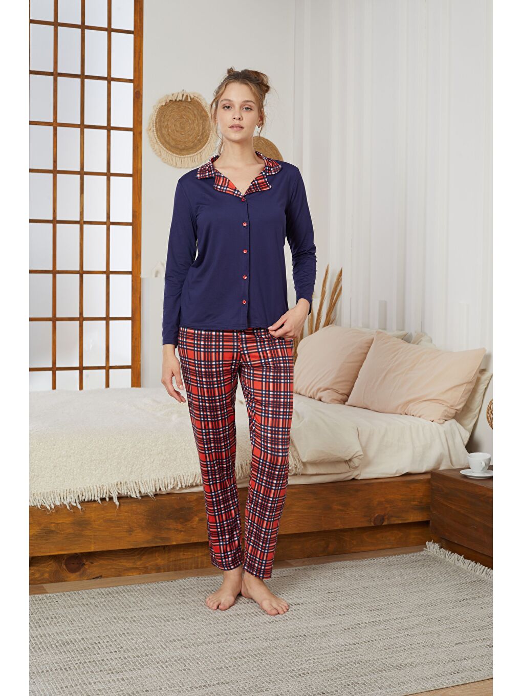Lacivert Ekose Desenli Gömlek Yaka Düğmeli Milan Örme Pijama Takım25224004-1