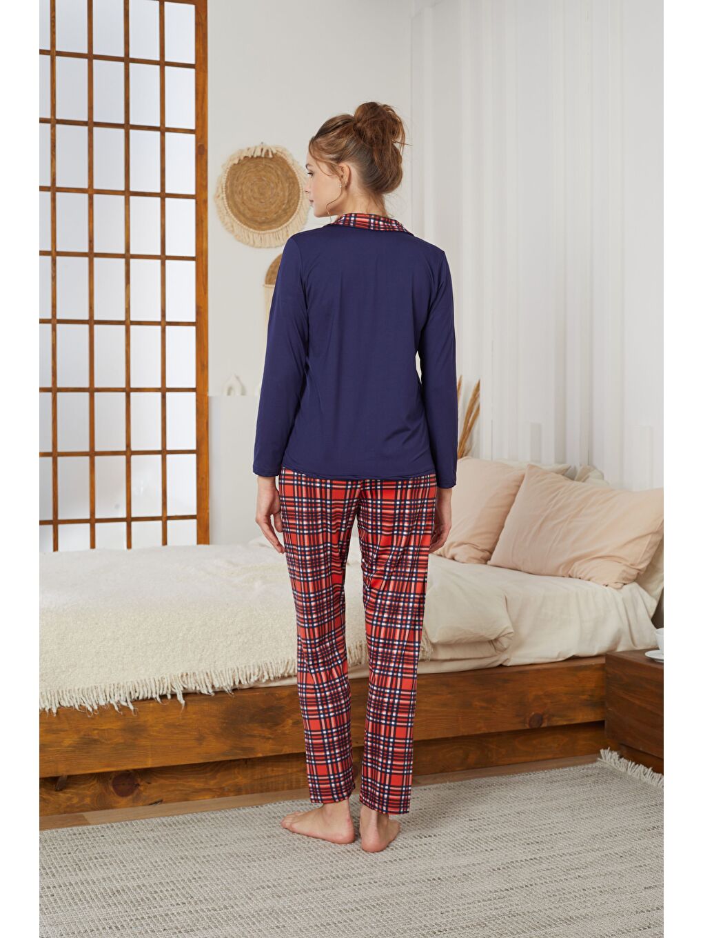 Lacivert Ekose Desenli Gömlek Yaka Düğmeli Milan Örme Pijama Takım25224004-2