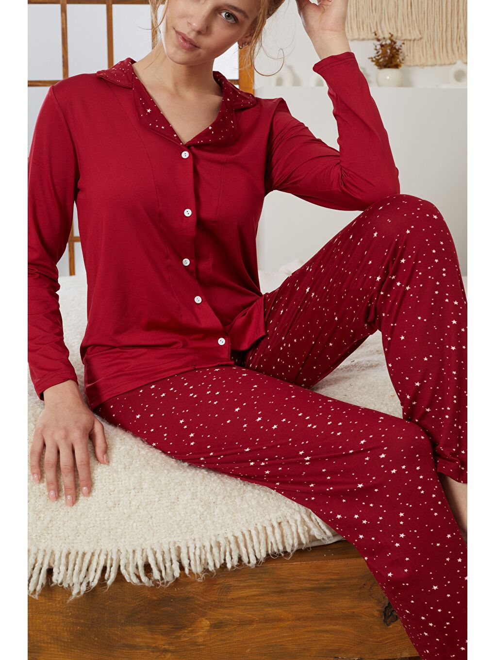 Bordo Yıldız Desenli Gömlek Yaka Düğmeli Milan Örme Pijama Takım25224012