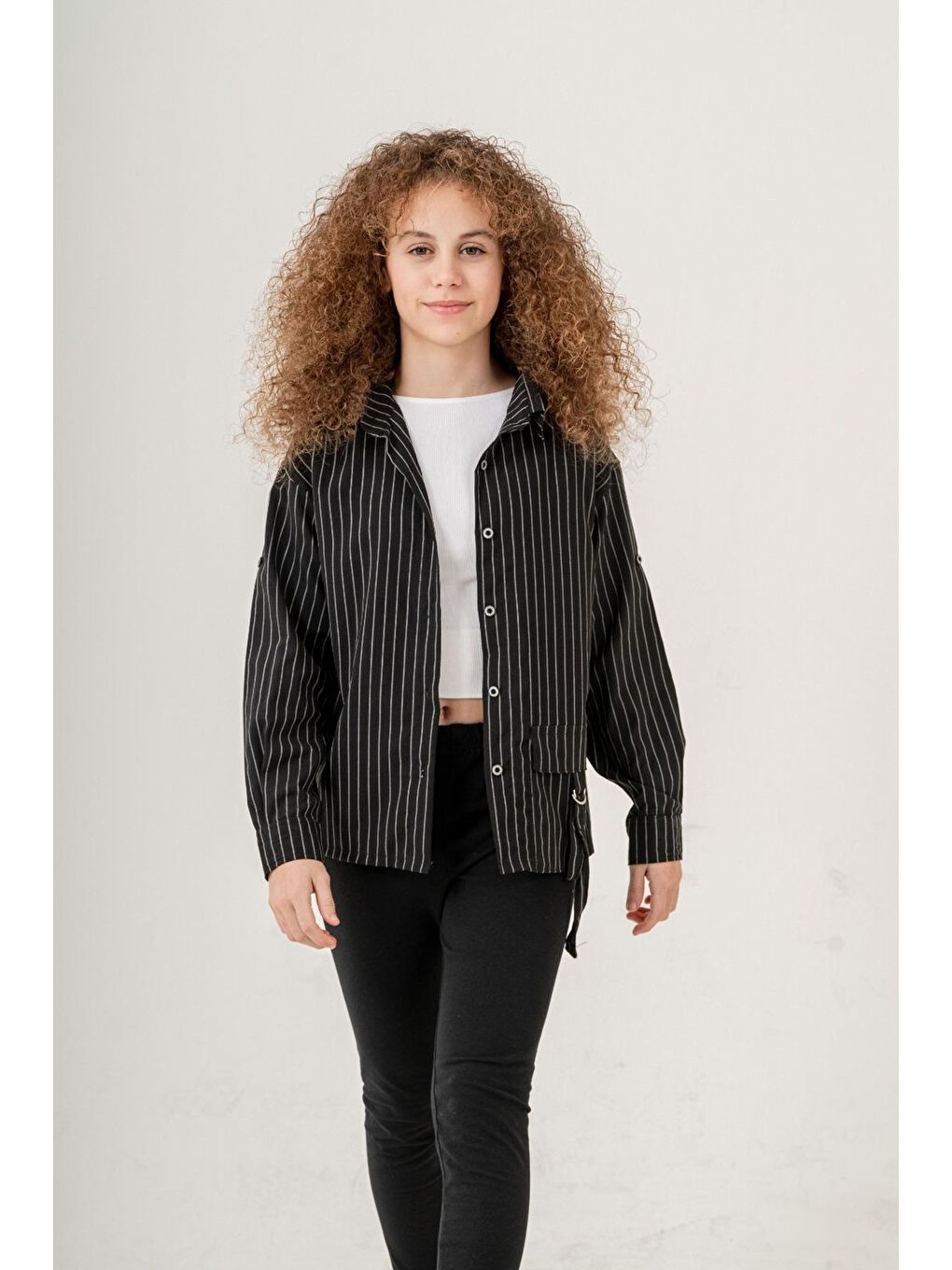 Siyah Kız Çocuk Çizgi Desenli Cep Kemerli Gömlek P1037-1