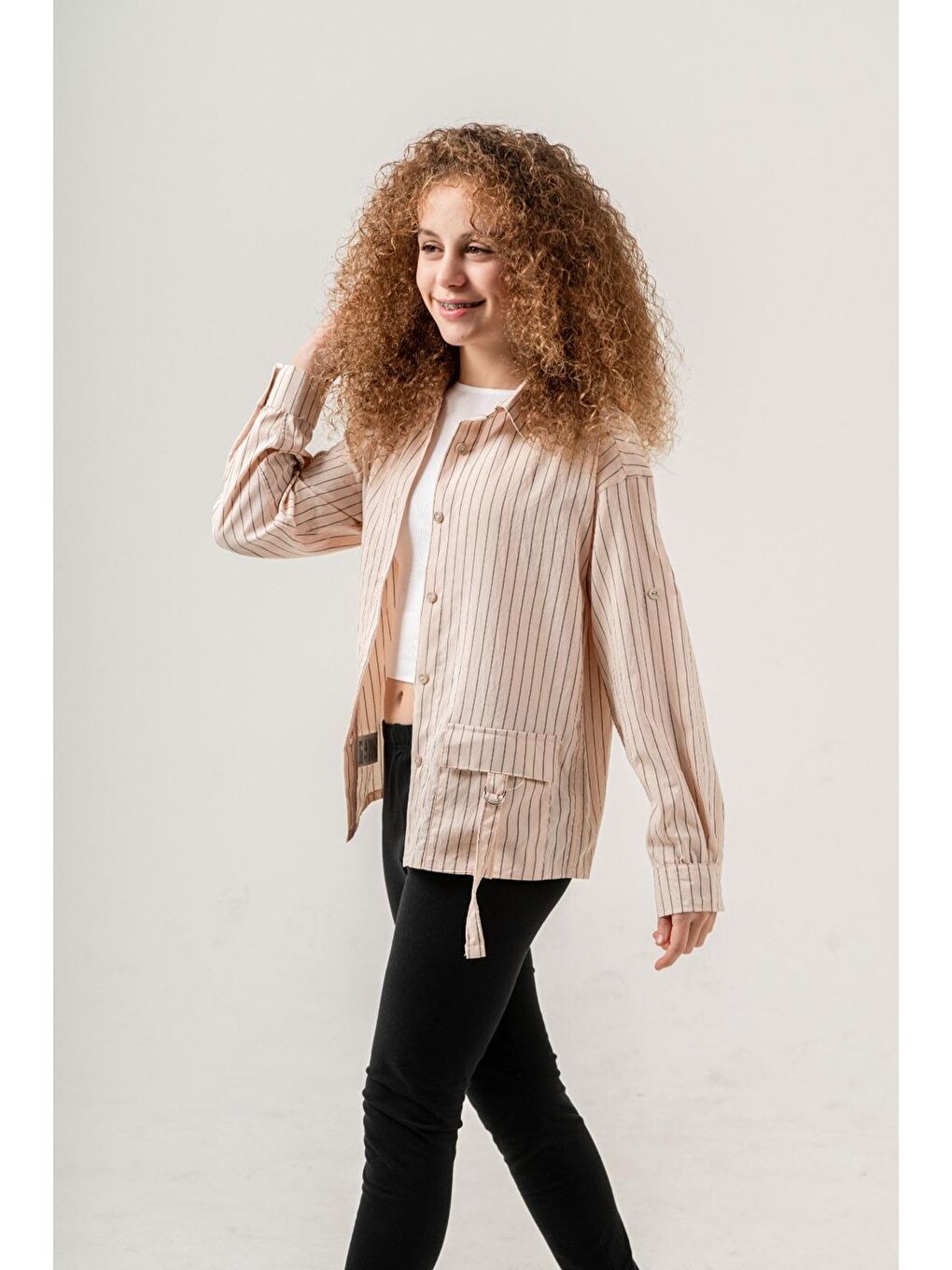 Ekru Kız Çocuk Çizgi Desenli Cep Kemerli Gömlek P1037-2