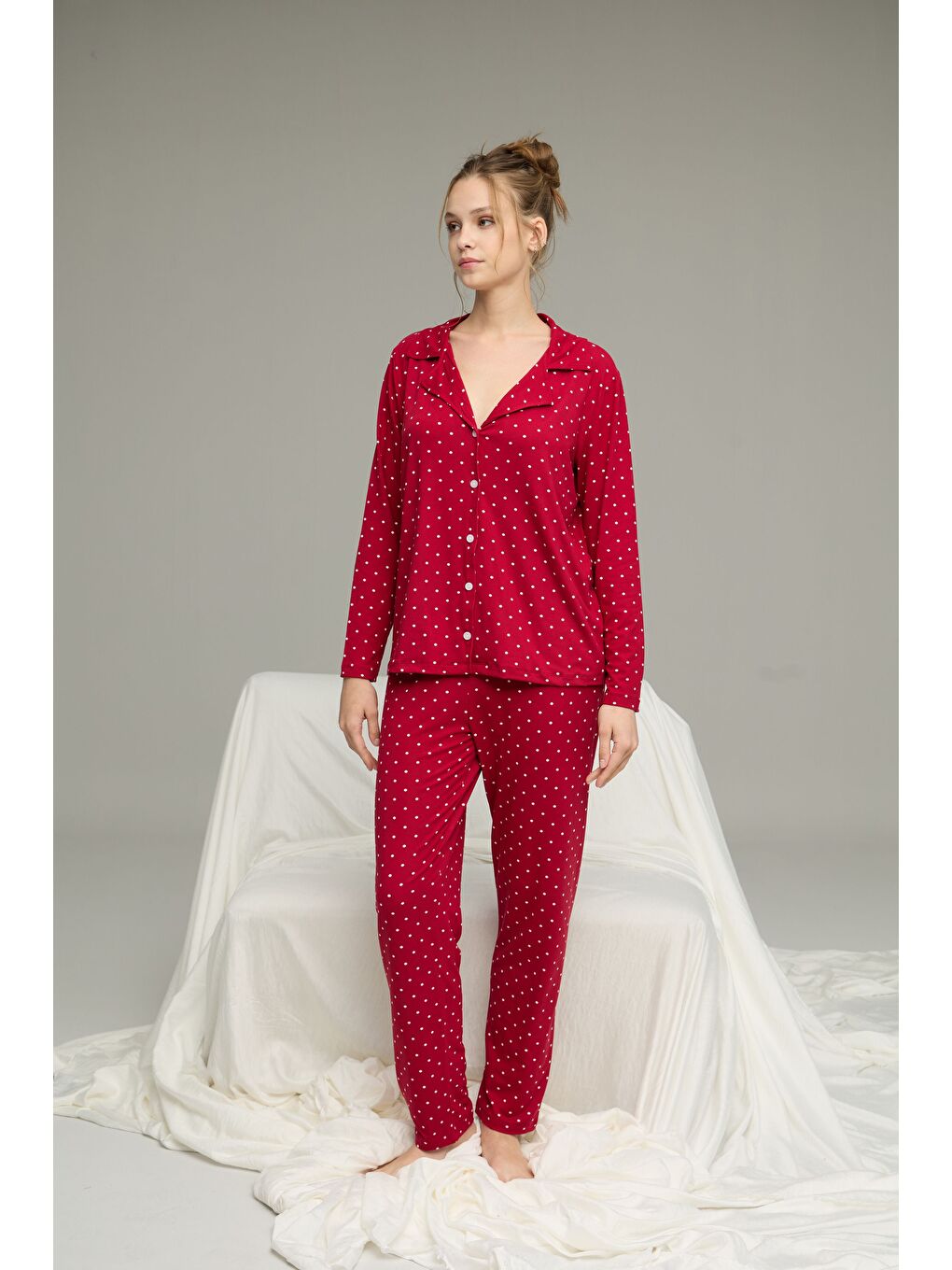 Kırmızı Puan Desenli Gömlek Yaka Düğmeli Milan Örme Pijama Takım25224016-1