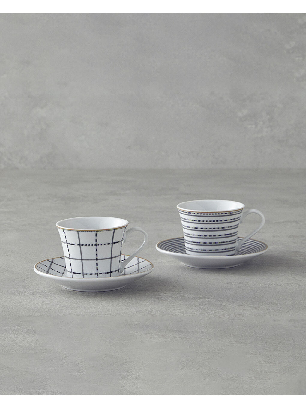 Ashley Porselen Kahve Fincan Takımı 4 Parça 2 Kişilik Siyah-1