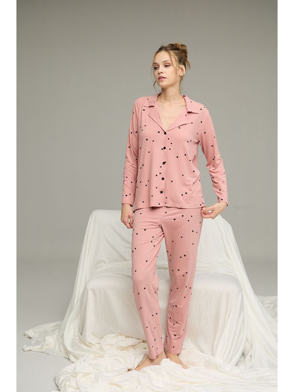 Pembe Pudra Yıldız Desenli Gömlek Yaka Düğmeli Milan Örme Pijama Takım25224024-1