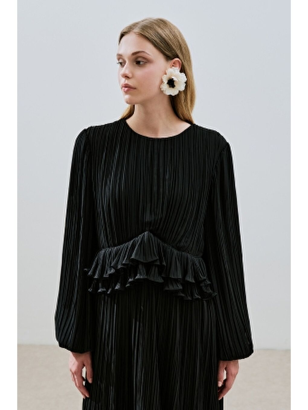 Mila Piliseli Katlı Elbise Siyah-2