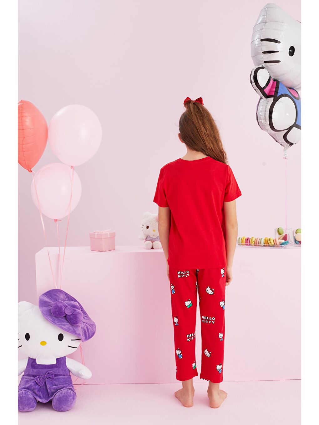 SİYAH İNCİ Kırmızı Hello Kitty Lisanslı %100 Pamuk Kırmızı Çok Renkli Bisklet Yaka Pijama Takım - 2