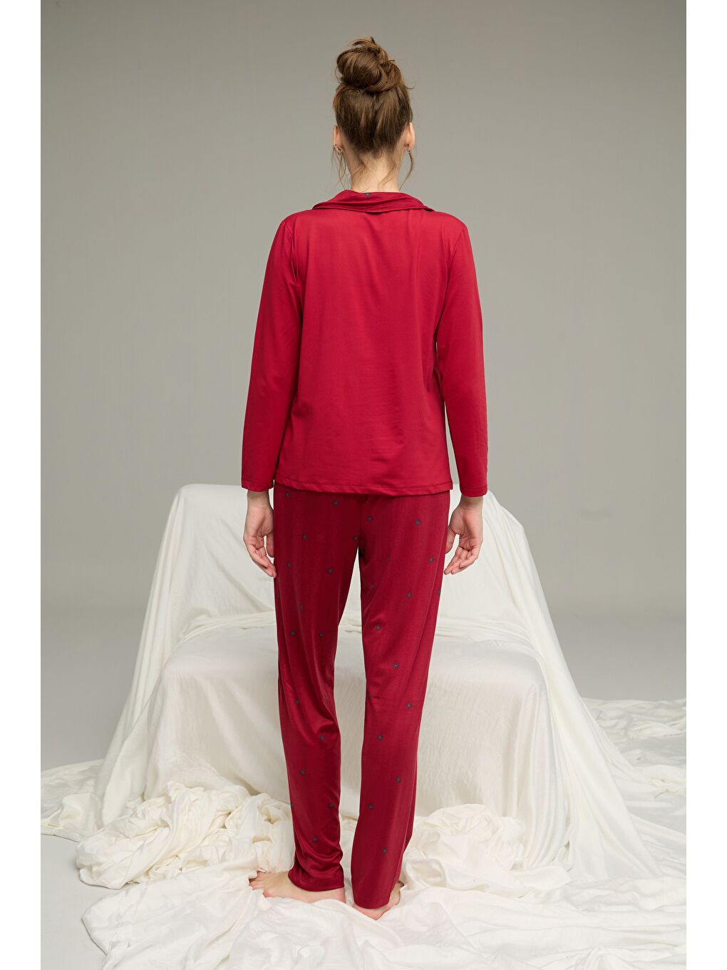 Bordo Yıldız Desenli Gömlek Yaka Düğmeli Milan Örme Pijama Takım25224030-2