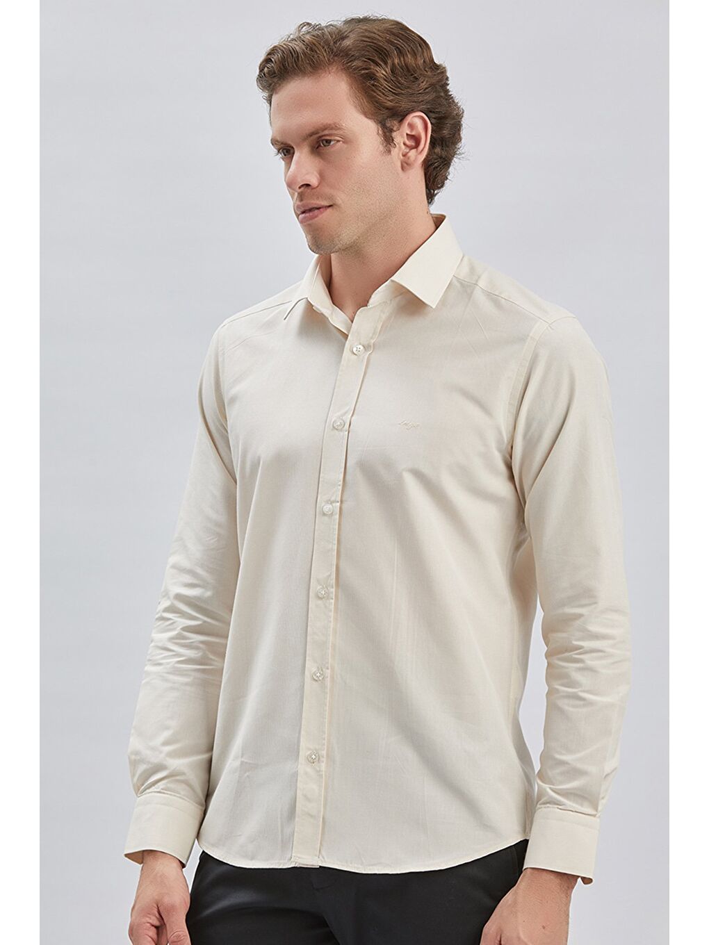 Bej Uzun Kollu Bez Ayağı Sert Yaka Cepsiz Pamuklu Klasik Slim Fit Dar Kesim Gömlek 1004240230-1