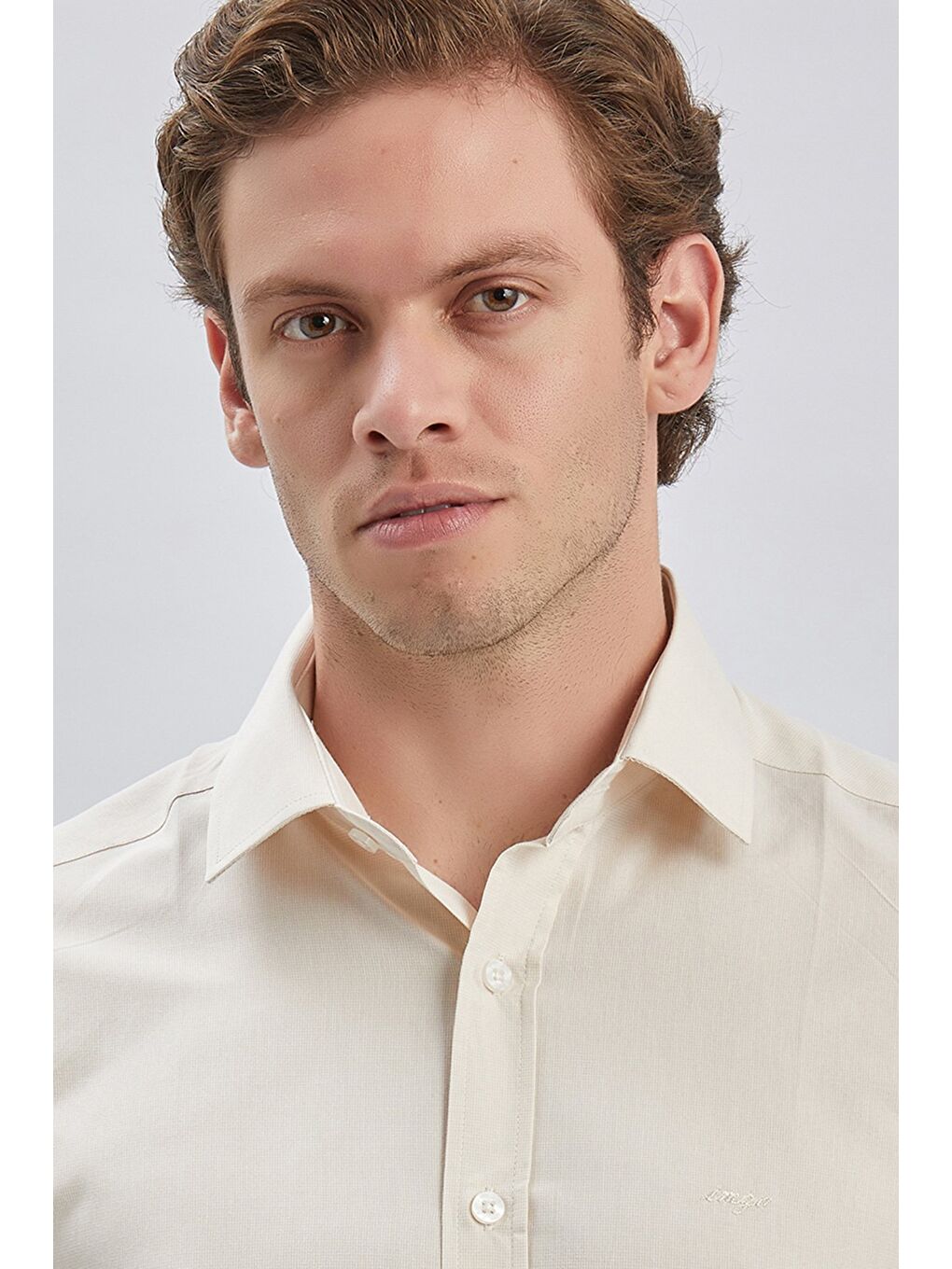 Bej Uzun Kollu Bez Ayağı Sert Yaka Cepsiz Pamuklu Klasik Slim Fit Dar Kesim Gömlek 1004240230-5