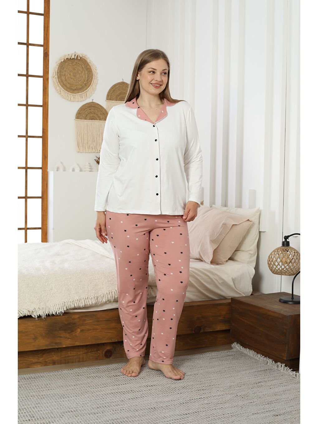 Ekru Desenli Büyük Beden Battal Boy Gömlek Yaka Düğmeli Milan Örme Pijama Takım25224305-1