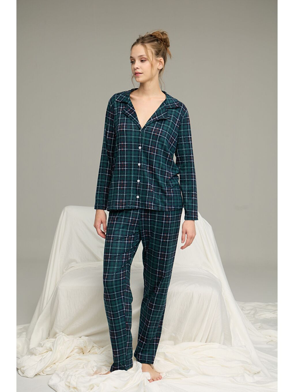 Yeşil Ekose Desenli Gömlek Yaka Düğmeli Milan Örme Pijama Takım25224037-1