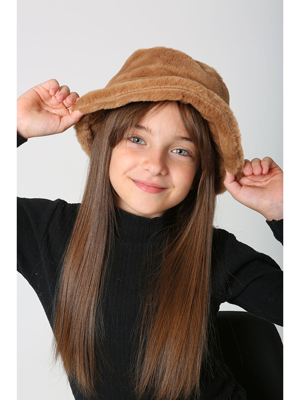 Kahverengi Çocuk Pelüş Bucket Şapka RKŞ Ç 01 Camel