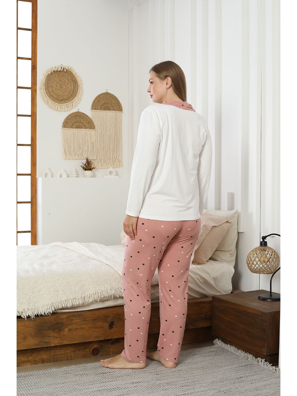 Ekru Desenli Büyük Beden Battal Boy Gömlek Yaka Düğmeli Milan Örme Pijama Takım25224305-2