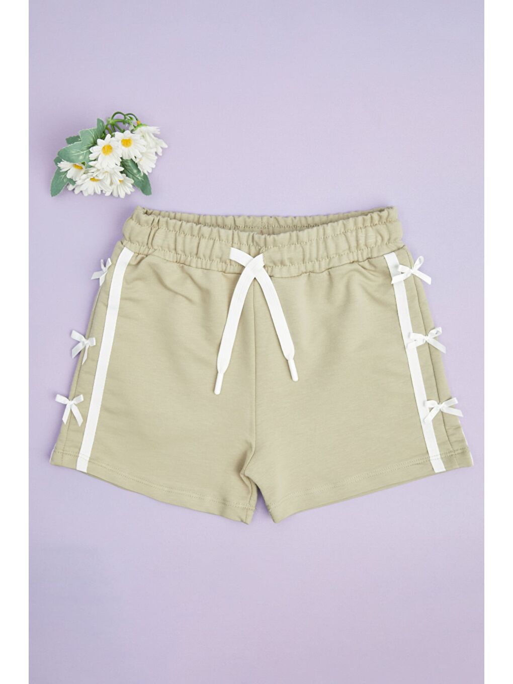 Yeşil Beli Lastikli Fiyonklu Kız Çocuk Şort