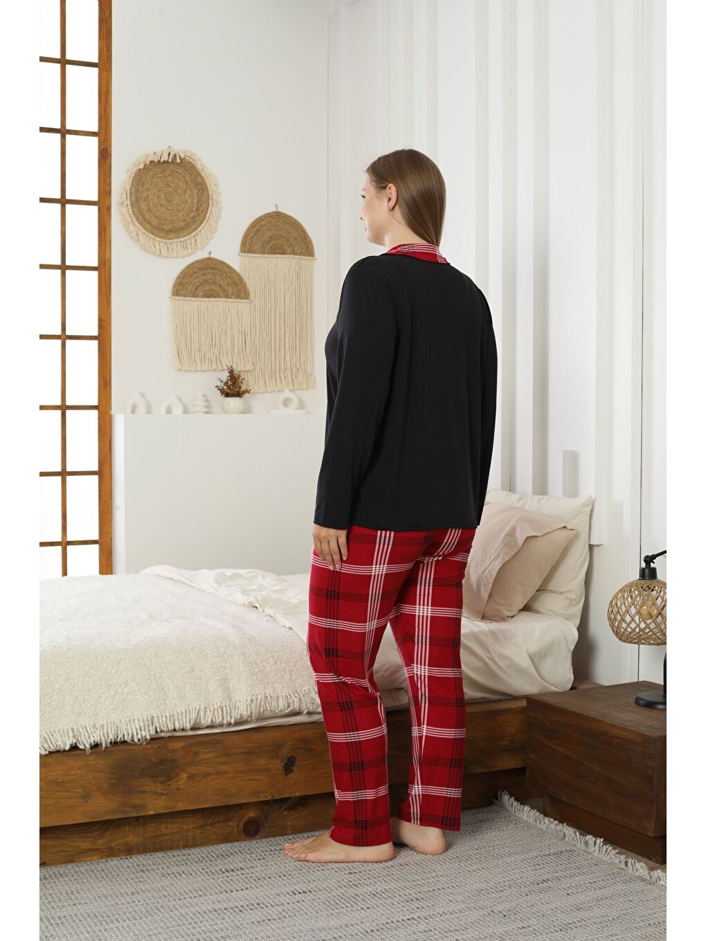 Siyah Desenli Büyük Beden Battal Boy Gömlek Yaka Düğmeli Milan Örme Pijama Takım25224306-2