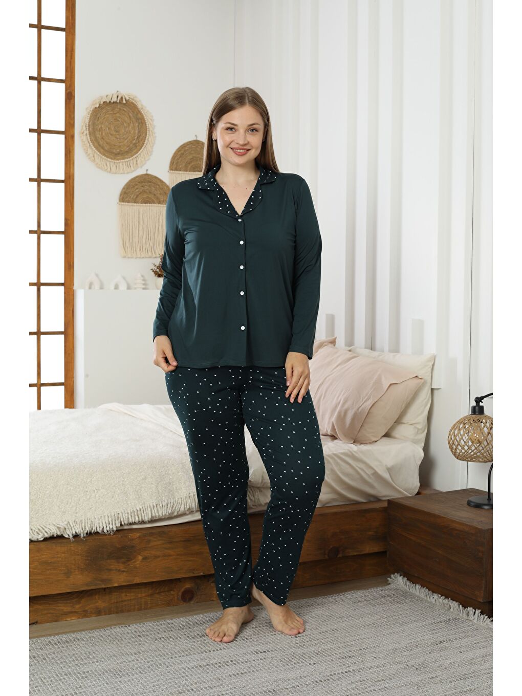 Yeşil Desenli Büyük Beden Battal Boy Gömlek Yaka Düğmeli Milan Örme Pijama Takım25224307-1