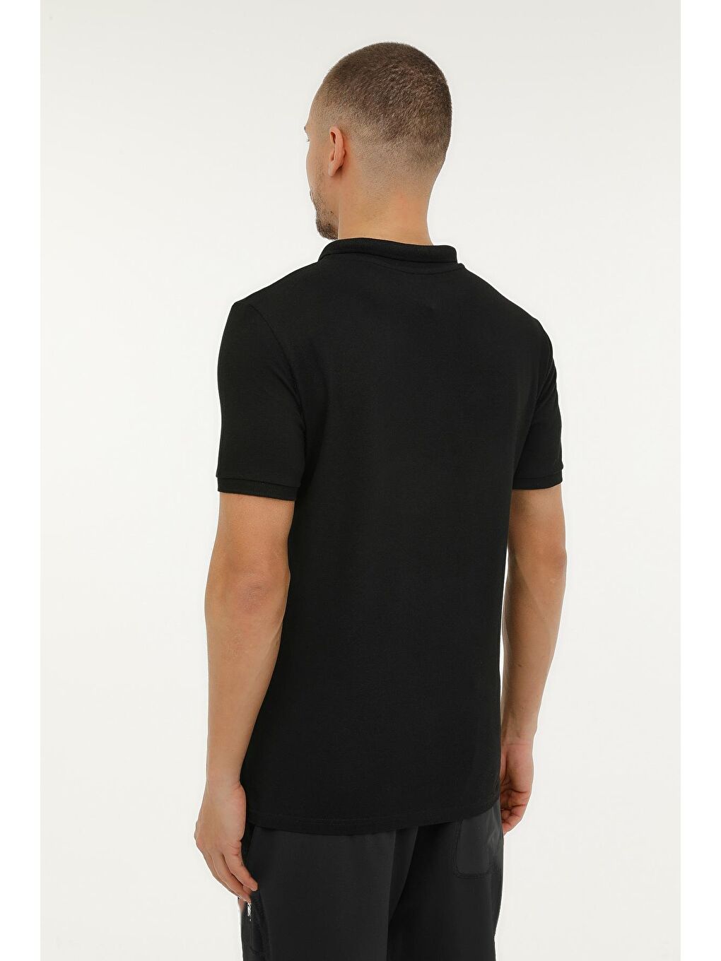 M-SN328 Tişört 4FX Siyah Erkek Kısa Kol Tişört-1