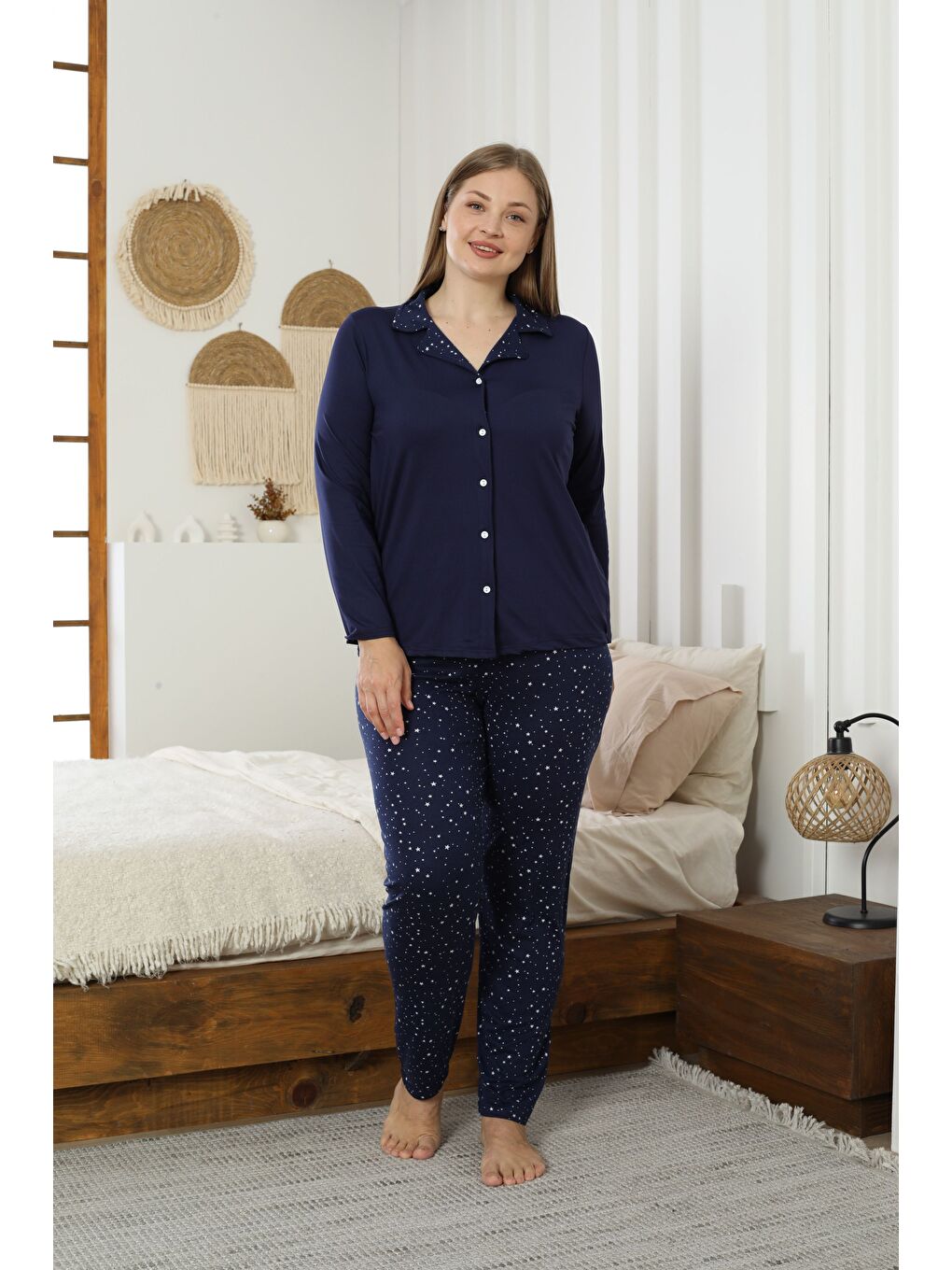 Lacivert Desenli Büyük Beden Battal Boy Gömlek Yaka Düğmeli Milan Örme Pijama Takım25224311-1