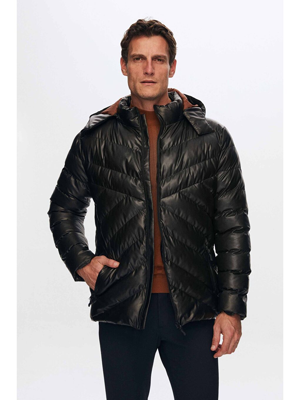 Slim Fit Kahverengi Rüzgar Geçirmez Su İtici Kışlık Mont-1