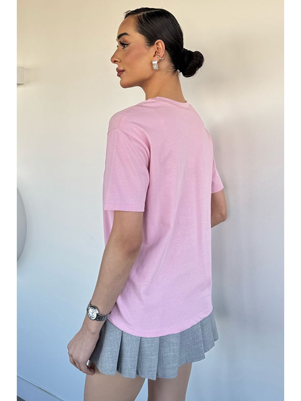 Pembe Kadın Bisiklet Yaka Basic Tişört-3