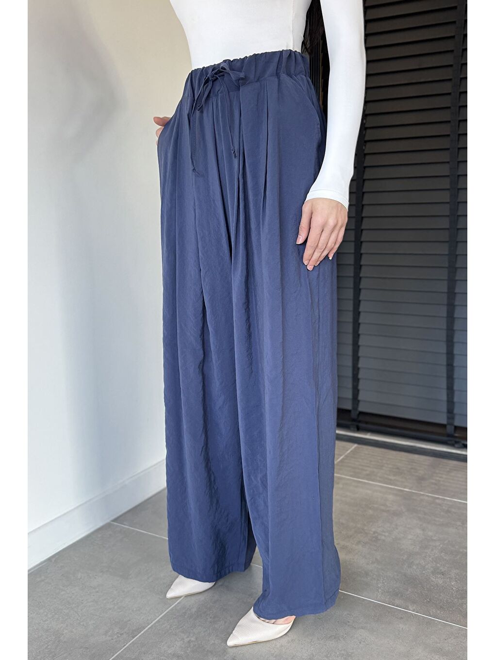 Lacivert Perry Kadın Bel Lastikli Bol Kesim Pantolon-1