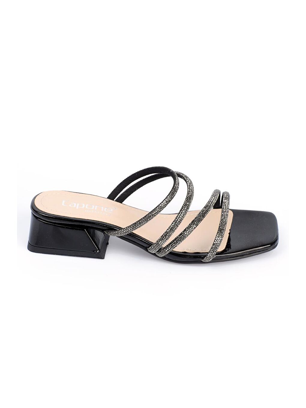 Siyah Küt Burunlu Taşlı Bantlı Kısa Topuklu Rugan Kadın Terlik-1