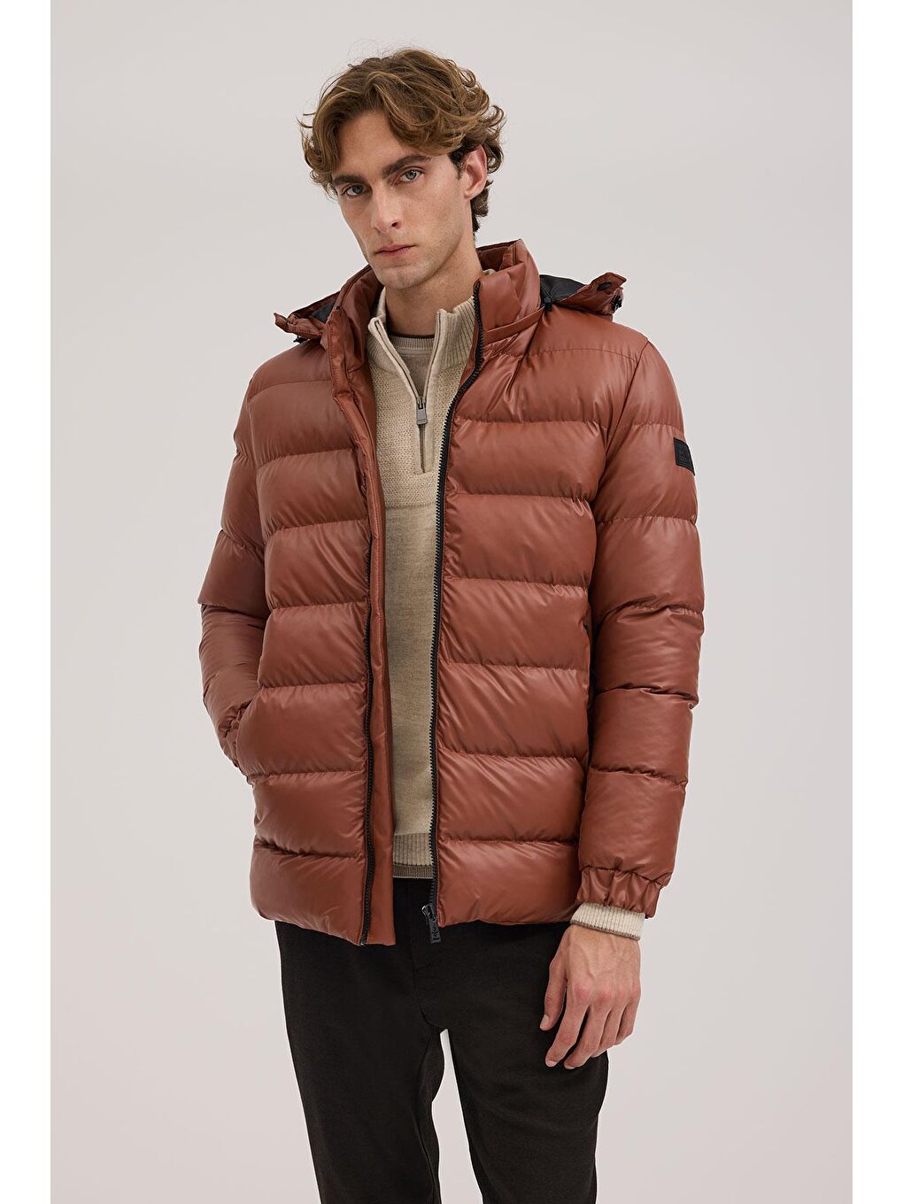 Kahverengi Taba Regular Fit Kapüşonlu Şişme Kışlık Mont