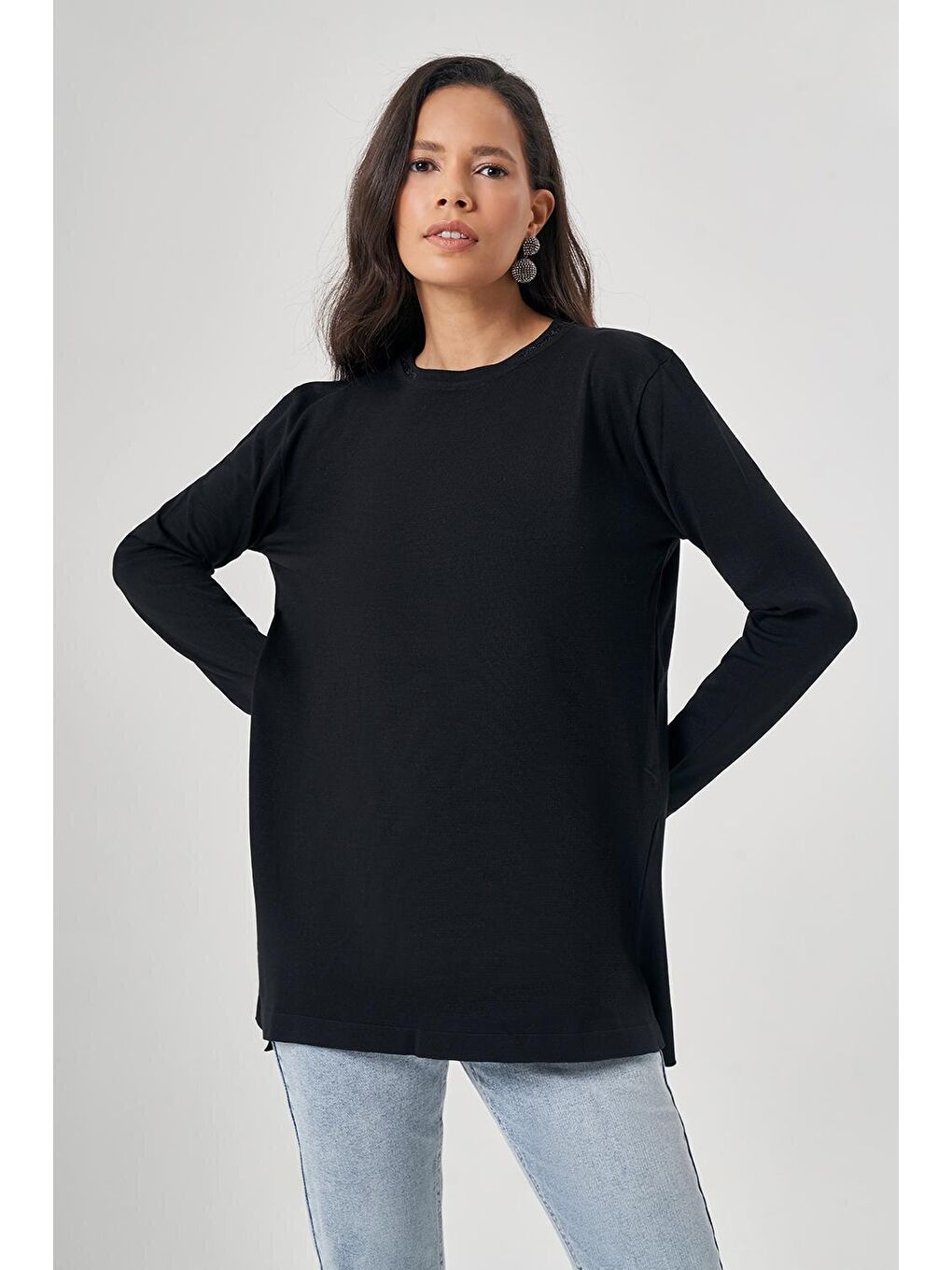 Simli O Yaka Triko Siyah Tunik-2