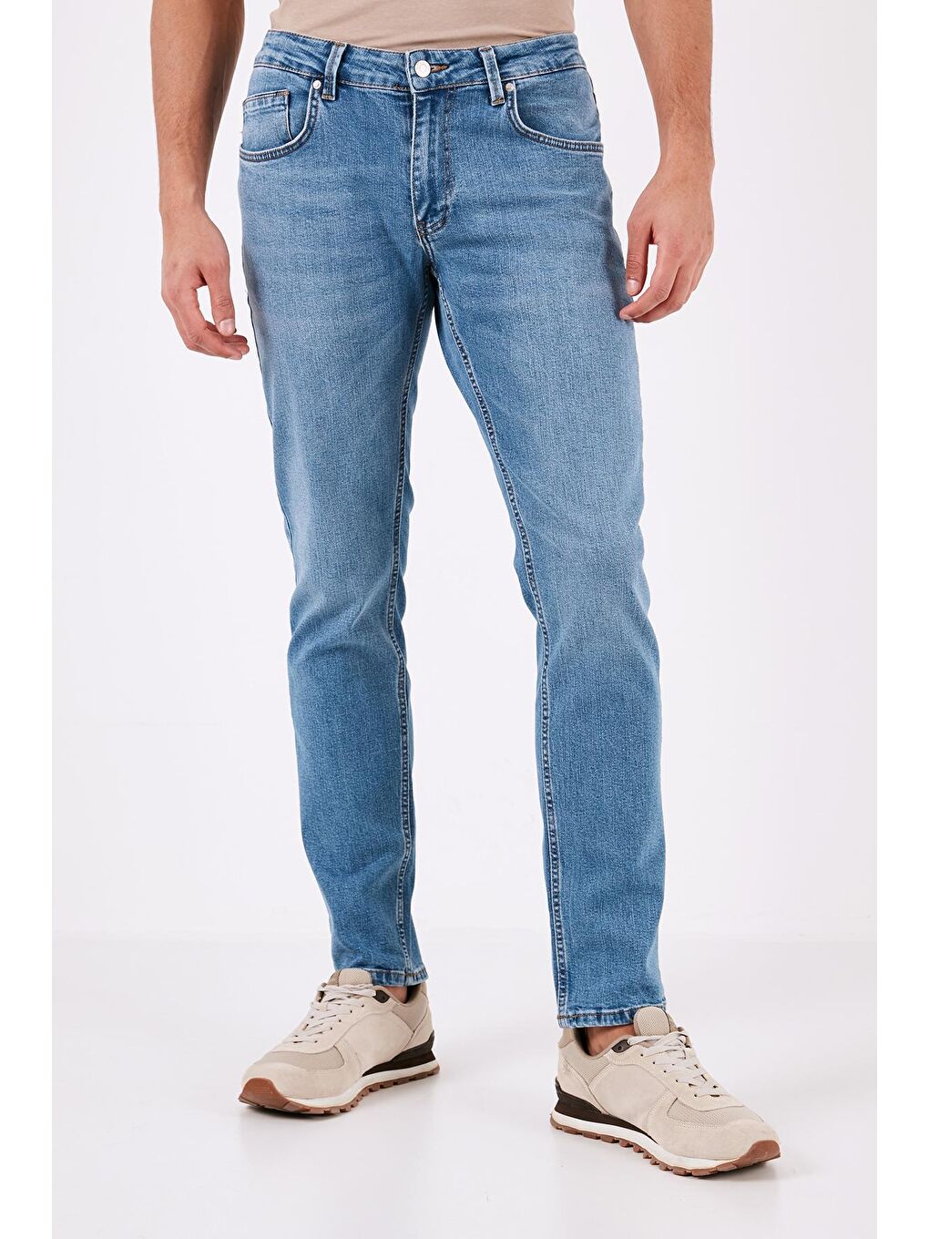 Mavi Pamuklu Normal Bel Regular Fit Boru Paça Jean Pantolon 2208J651PARMA-4