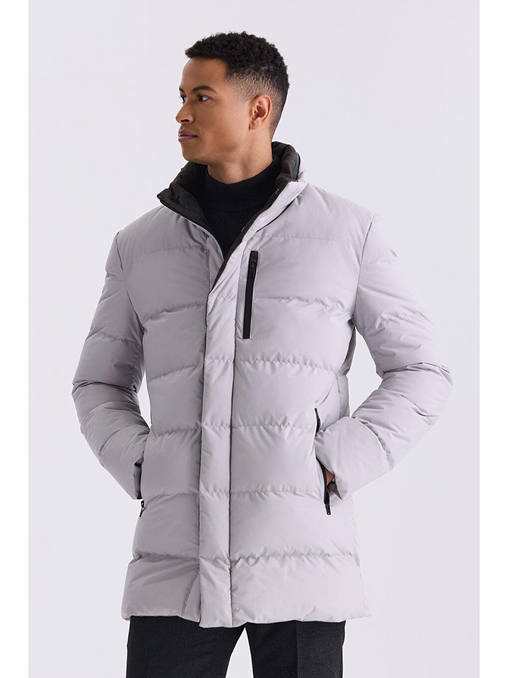 Bej Taş Regular Fit Hakim Yaka Fermuarlı Kışlık Şişme Mont