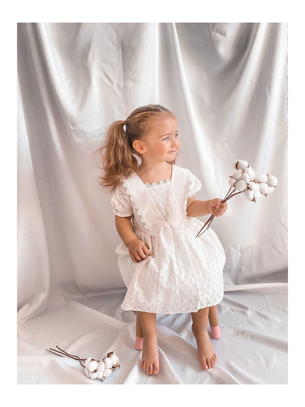 Kız Çocuk Beyaz Dantelli Astarlı Pamuklu Vintage Elbise-1