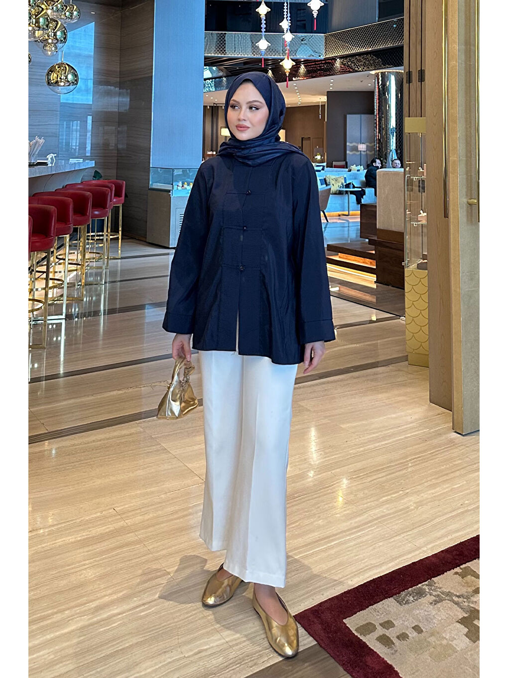 Kadın Bisiklet Yaka Gömlek Lacivert-1