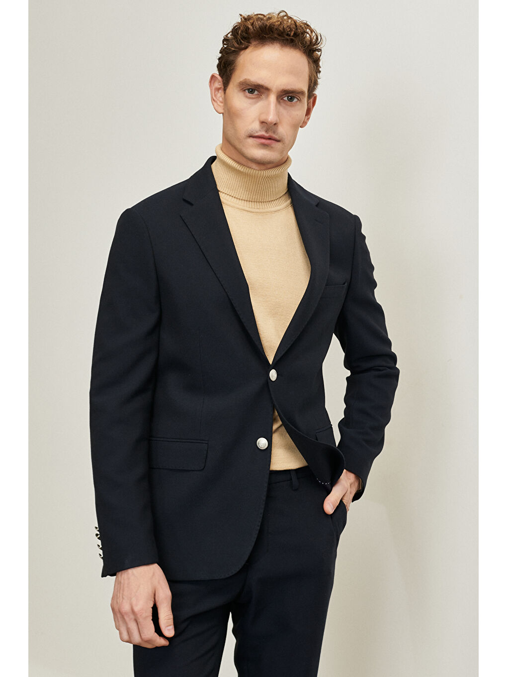 Erkek Lacivert Slim Fit Dar Kesim Kırlangıç Yaka Casual Ceket