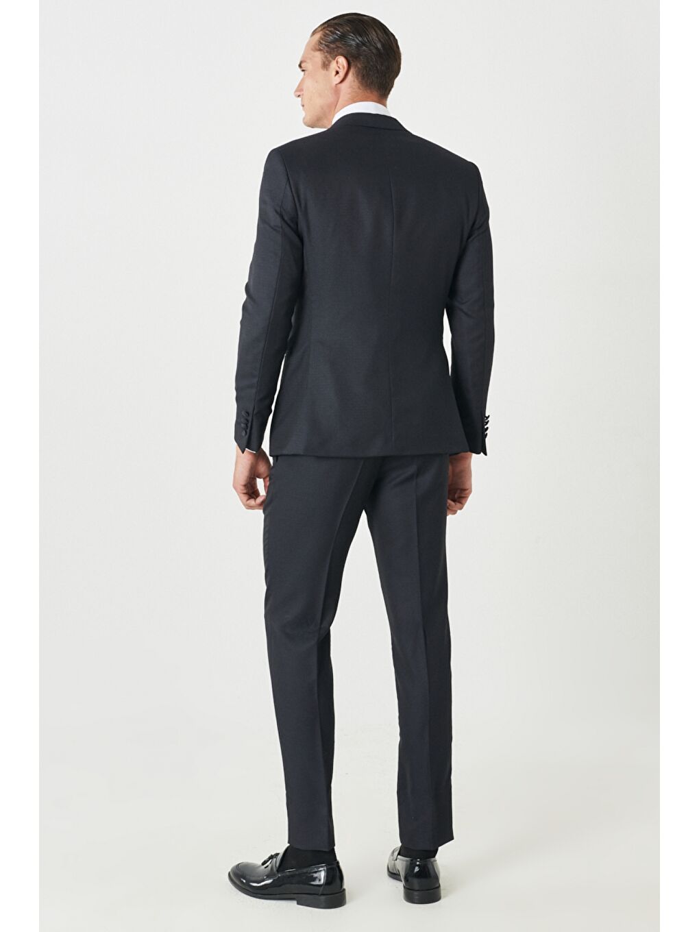 Erkek Lacivert Slim Fit Dar Kesim Kırlangıç Yaka Desenli Yelekli Smokin Takım-7