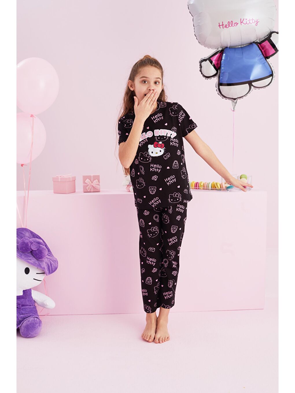 SİYAH İNCİ Siyah Hello Kitty Lisanslı %100 Pamuk Siyah Çok Renkli Bisklet Yaka Pijama Takım - 1