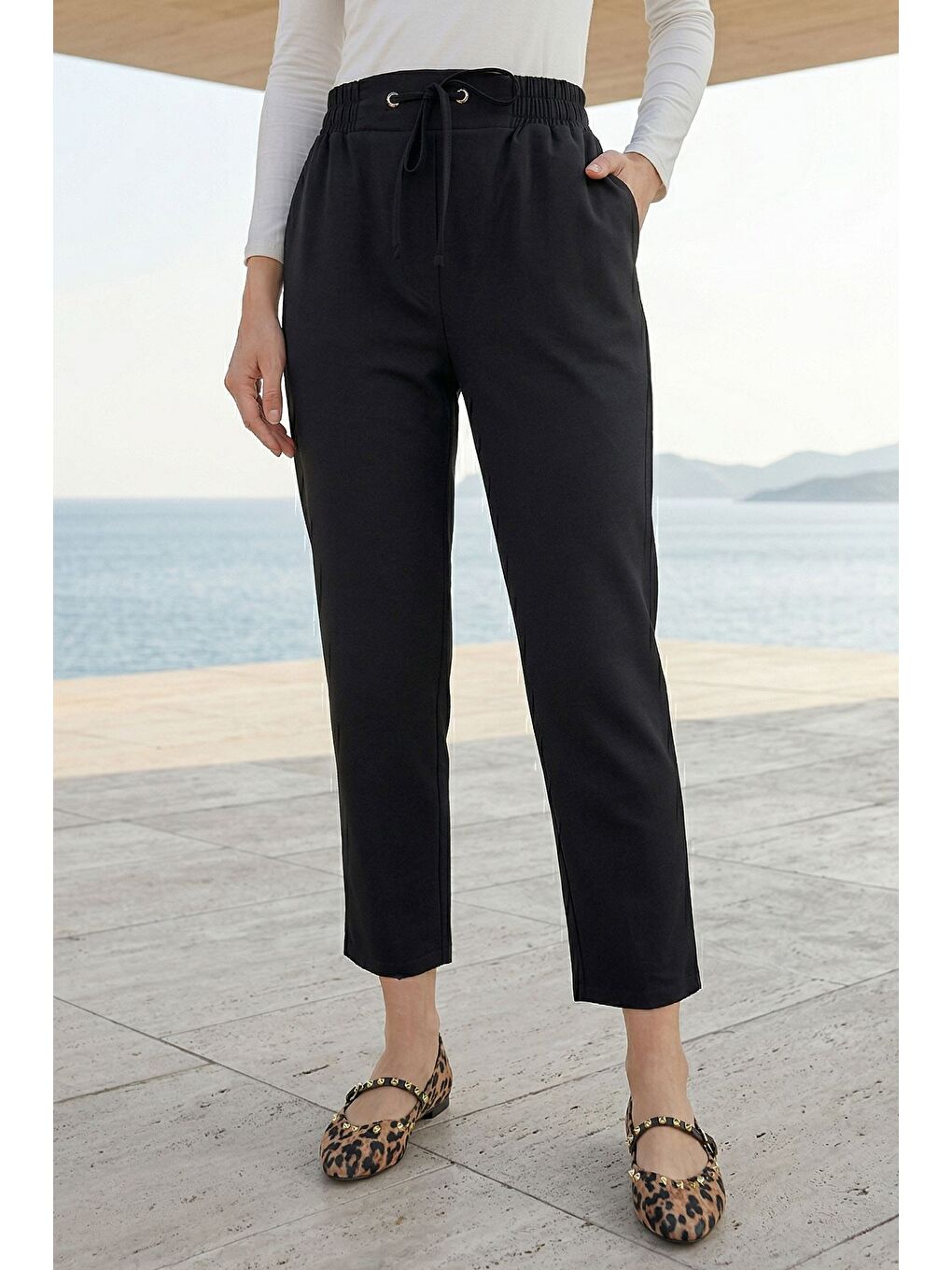 Siyah Kadın Bel Lastikli Pantolon-1
