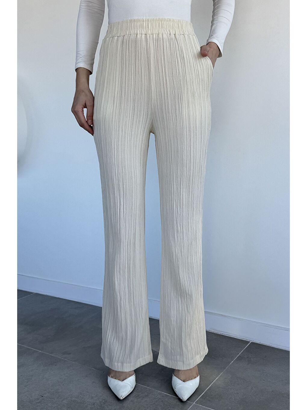 Bej Kadın Bel Lastikli Pantolon-1