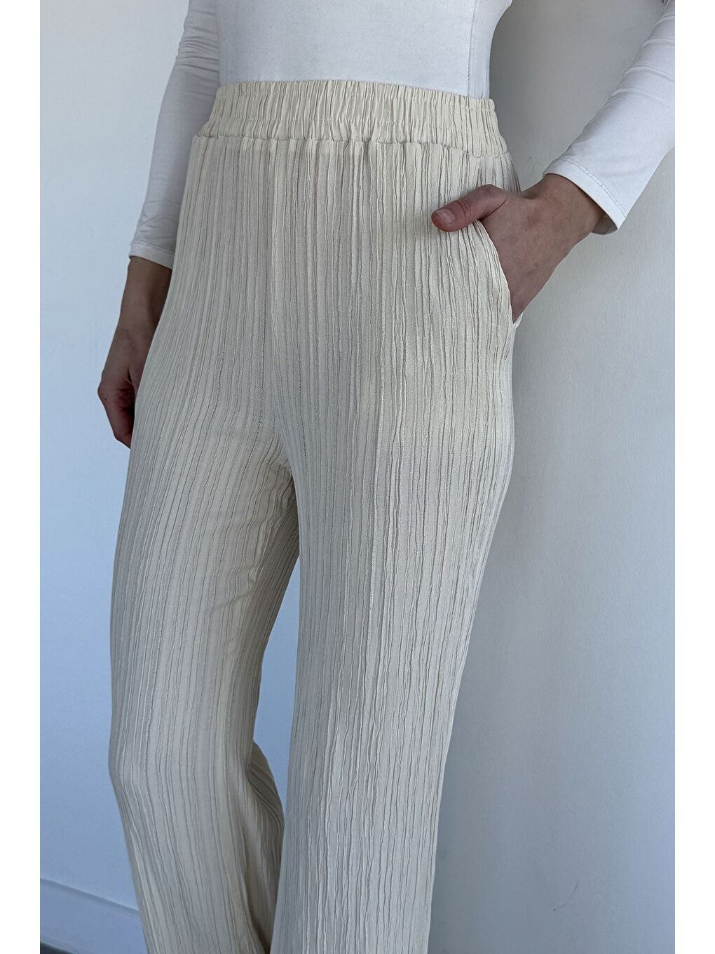 Bej Kadın Bel Lastikli Pantolon-3