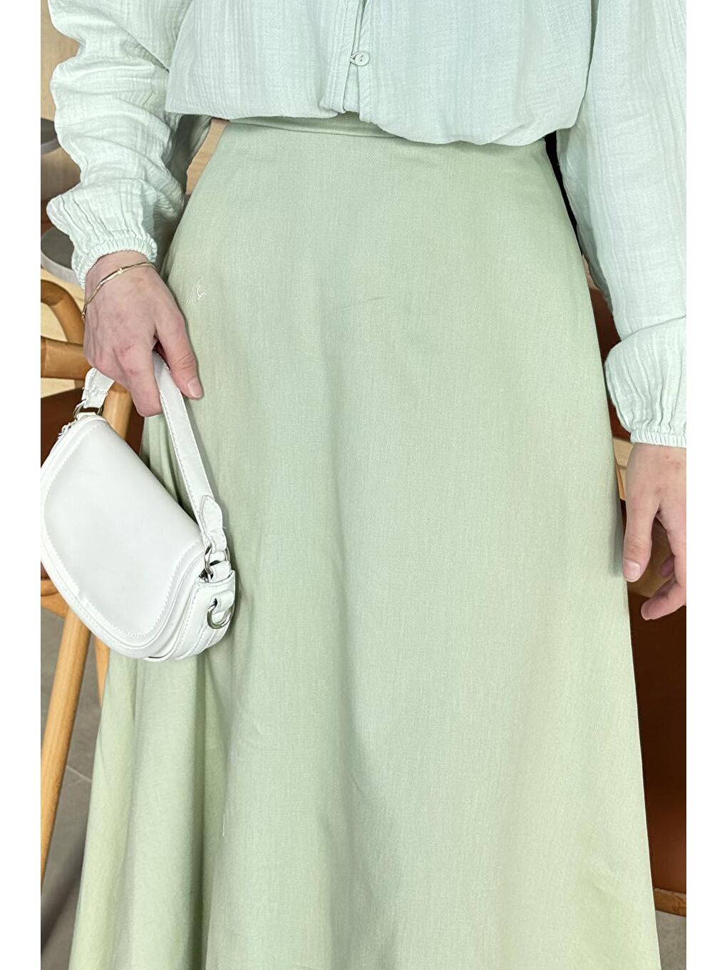 Kemer Detaylı Kloş Etek Mint Yeşili-1