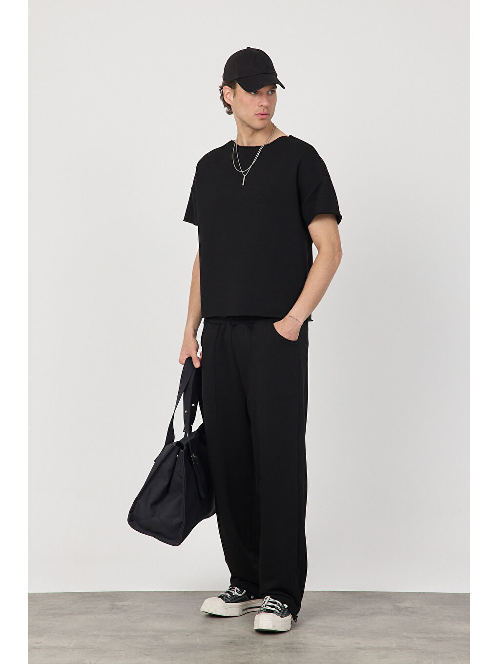 Erkek Blank Boxy Siyah Tişört-1