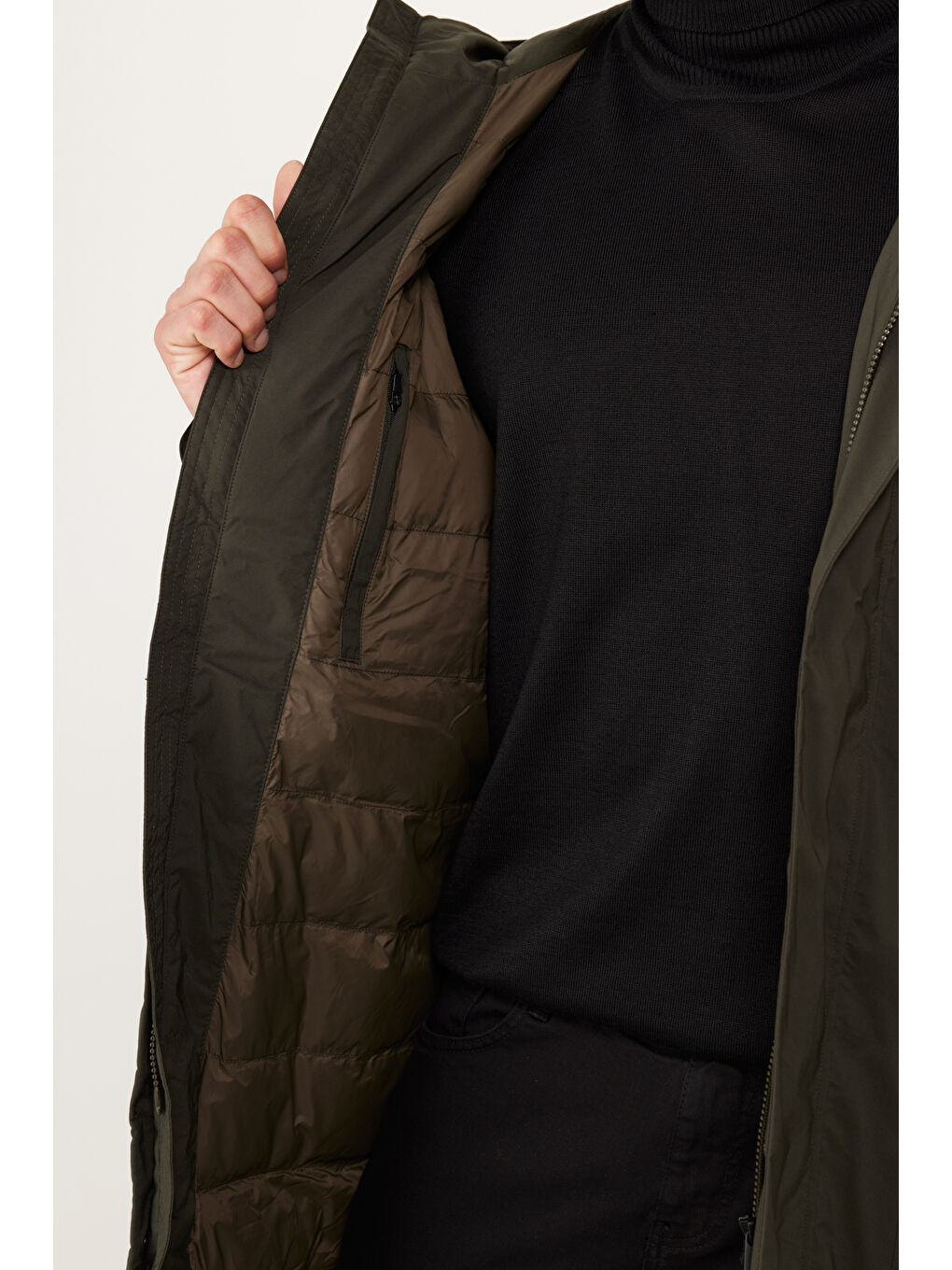 Erkek Haki Standart Fit Normal Kesim Kapüşonlu Kaban-3