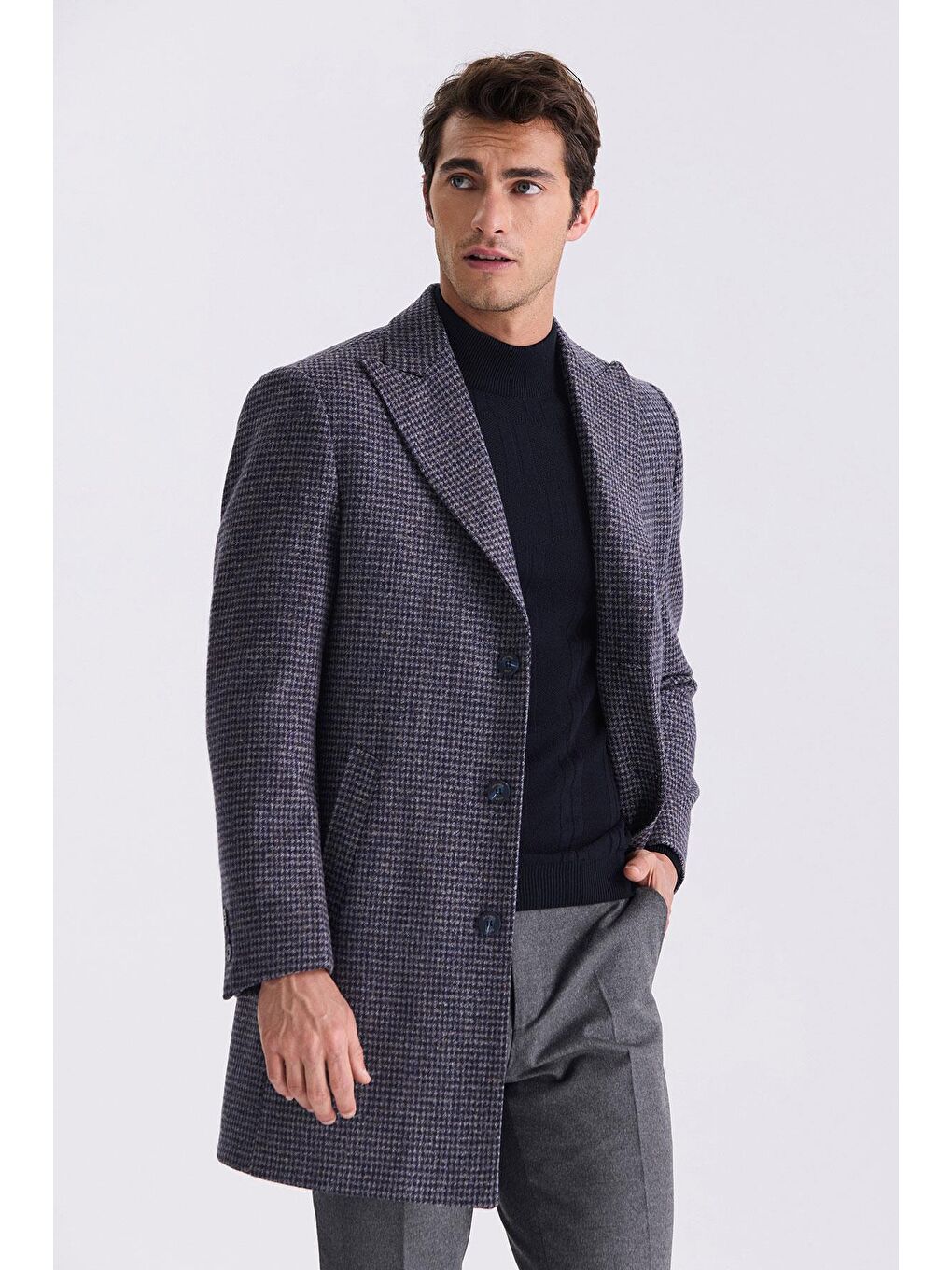 Lacivert Comfort Fit Sivri Yaka Kareli Desenli Yünlü Kaşe Kaban