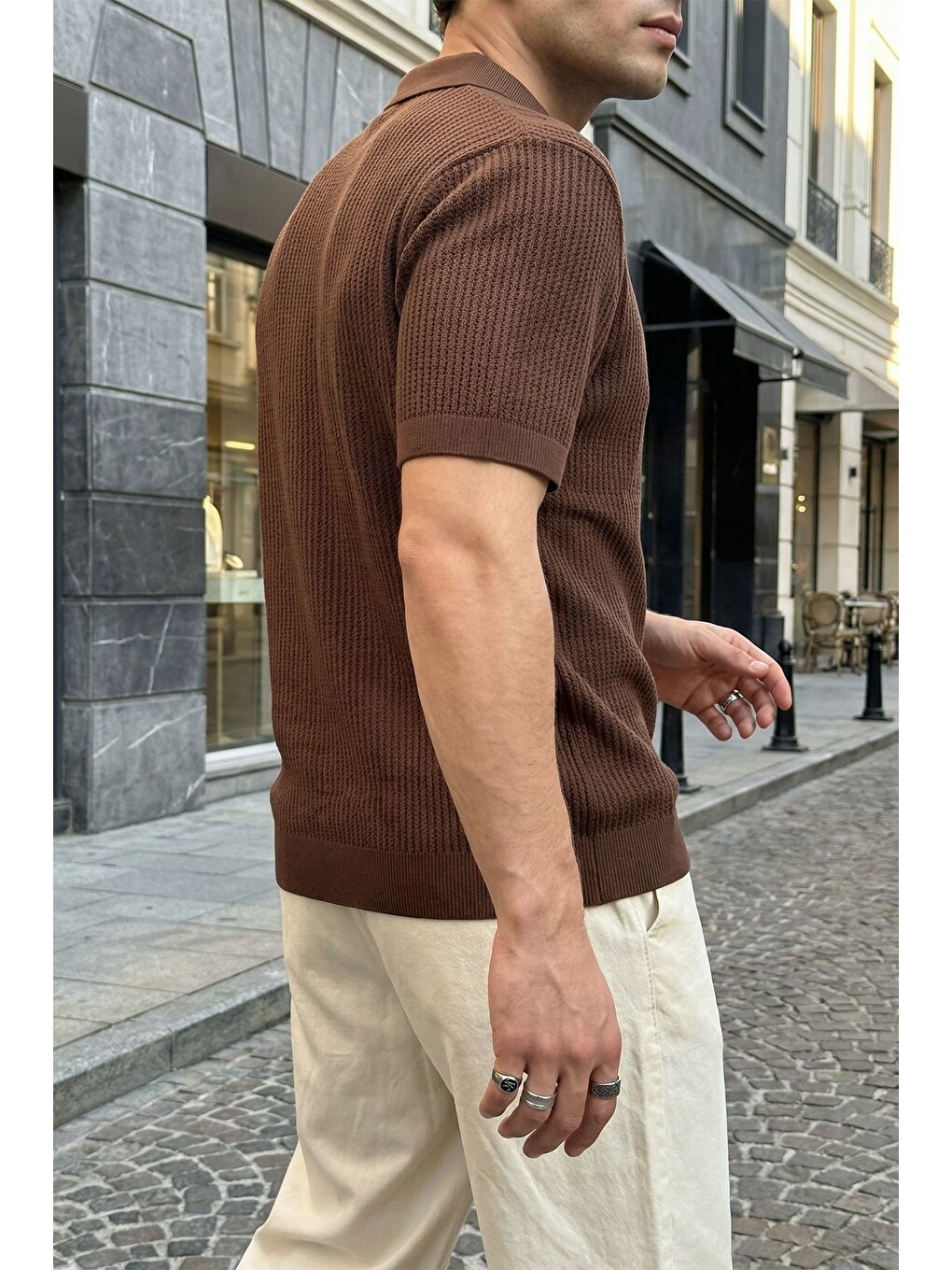 Kahverengi Bande Regular Fit Erkek Kısa Kol Triko Polo Yaka Dokulu Tişört-4