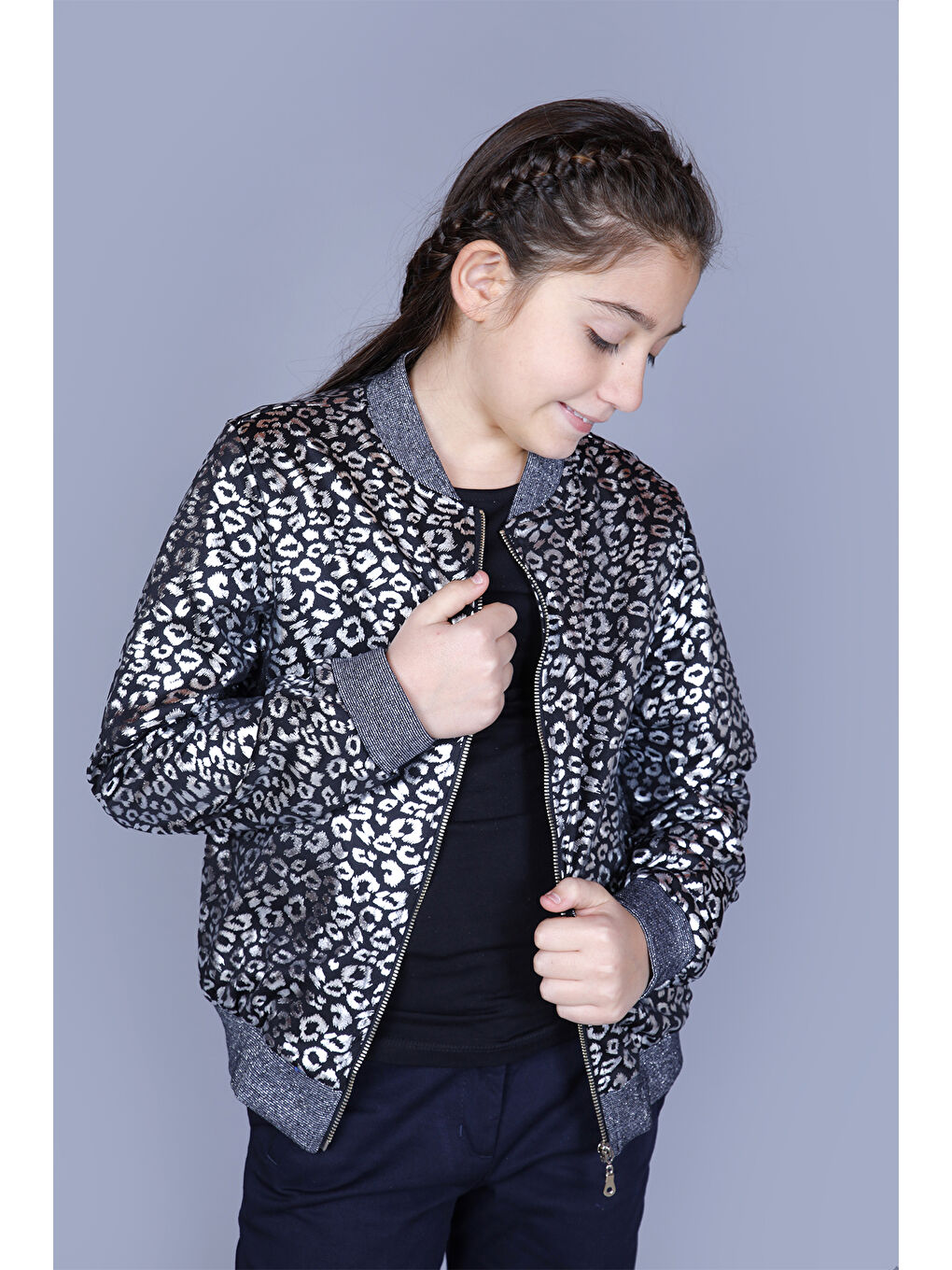 Gri Kız Çocuk Leopar Desenli Parlak Hırka