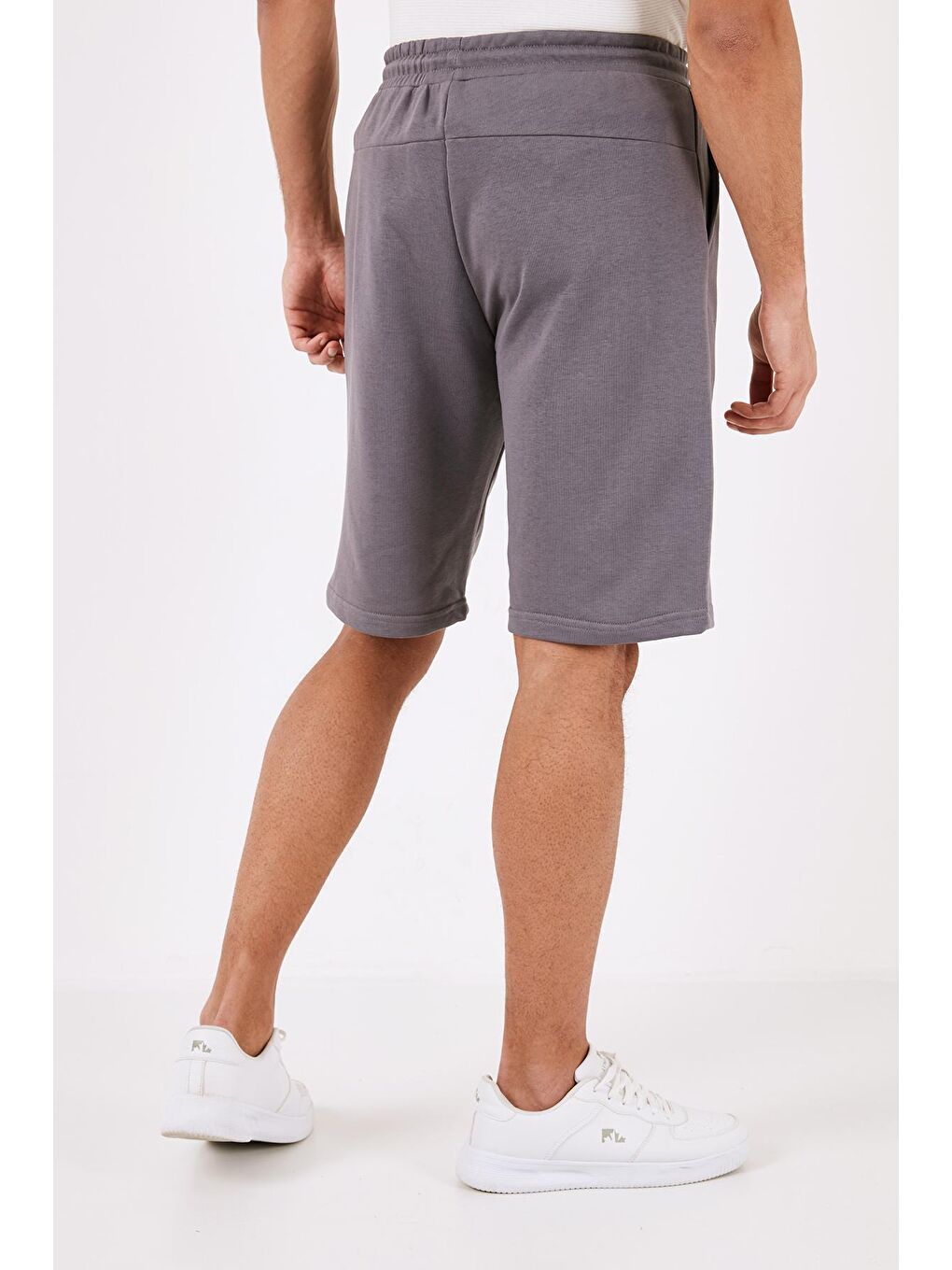 Buratti Antrasit Pamuklu Belden Bağlamalı Cepli Regular Fit Short 5908042 - 2