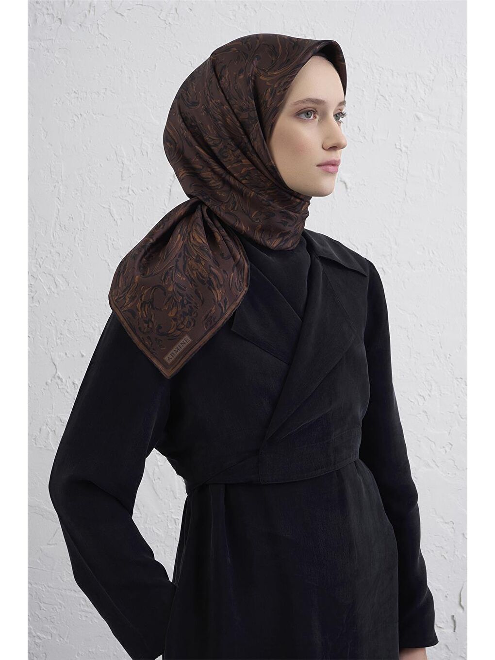 Kahverengi Saf İpek Sura Eşarp 9431D 80