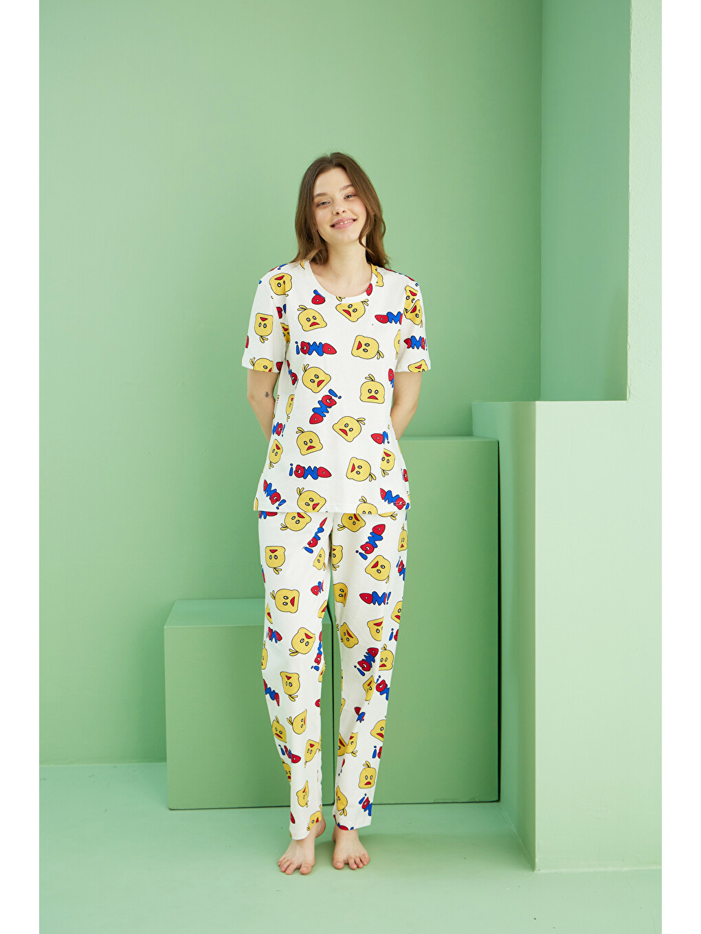 Ekru Desenli Pamuklu Bisiklet Yaka Örme Pijama Takım25107157